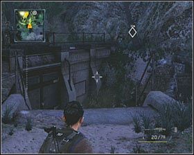 Idąc wzdłuż ścieżki w pewnym momencie zostaniesz poproszony i przekroczenie wąwozu - uczyń to unikając wzroku strażników przy betonowej strażnicy - Revelation | Opis przejścia SOCOM Polskie Siły Specjalne - SOCOM: Polskie Siły Specjalne - poradnik do gry