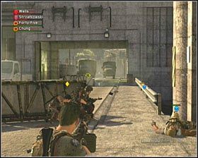 W tym momencie rozgrywki Twoim zadaniem będzie osłanianie pomieszczenia przed kolejnymi napastnikami - Fluid Dynamics | Opis przejścia SOCOM Polskie Siły Specjalne - SOCOM: Polskie Siły Specjalne - poradnik do gry