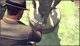 Podnieś leżący po lewej stronie list, uaktualniając poprzedni ślad (Clue - First excerpt) i odblokowując nowy trop (Clue - Second excerpt) #1 - Case 13 - The Quarter Moon Murders (1) | Główne śledztwa w LA Noire - L.A. Noire - poradnik do gry