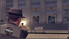 Upewnij się, że główny bohater skrywa się za jednym z radiowozów #1, zwłaszcza że przeciwnicy będą korzystali z ciężkiego sprzętu - Case 16 - Manifest Destiny (4) | Główne śledztwa w LA Noire - L.A. Noire - poradnik do gry