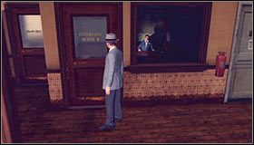 Po dotarciu na posterunek dowiesz się od jednego z funkcjonariuszy, że Ryan czeka w pokoju przesłuchań numer 1, a Varley w pokoju numer 2 #1 - Case 17 - The Gas Man (4) | Główne śledztwa w LA Noire - L.A. Noire - poradnik do gry