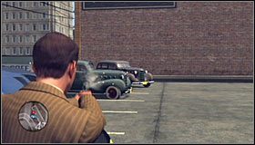 Szybko schowaj się za jednym z zaparkowanych tu pojazdów - Shoo-Shoo Bandits; Hotel Bandits | Przestępstwa w LA Noire - L.A. Noire - poradnik do gry