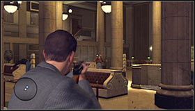 Do zlikwidowania będzie tu kilku nowych przeciwników, przy czym najbardziej uważaj na wroga rozstawionego na prawym balkoniku #1 - Bank Job | Przestępstwa w LA Noire - L.A. Noire - poradnik do gry