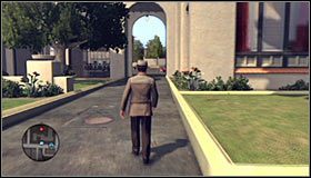 Po dotarciu na miejsce gra automatycznie wyświetli scenkę przerywnikową z rozmowy z reporterem #1, który śledził osobę znajdującą się w centrum zainteresowania federalnych sił - Secret Keepers | Przestępstwa w LA Noire - L.A. Noire - poradnik do gry