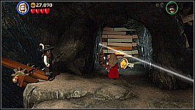 4 - Nora przemytników - butelki | Klątwa Czarnej Perły - LEGO Piraci z Karaibów - poradnik do gry