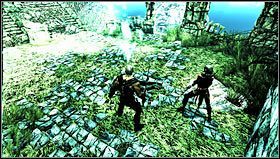 Podążając korytarzem otwieramy niewielkie metalowe cylindry i podnosimy z nich kryształy [1] - Prolog- Fontanna Elishy | Opis przejścia Hunted Kuźnia Demona - Hunted: Kuźnia Demona - poradnik do gry