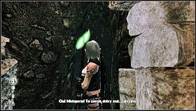 Nasi bohaterowie lądują w okrągłym pomieszczeniu, znajdziemy w nim drewnianą ściankę [1], którą można rozbić i uzbroić się w to co za nią znajdziemy - Rozdział 2- Lochy Dyfed (sekcje 2.1-2.2) | Opis przejścia Hunted Kuźnia Demona - Hunted: Kuźnia Demona - poradnik do gry