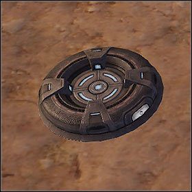 Przenośny hologram pozwala Ci odciągnąć od siebie uwagę wrogów poprzez stworzenie biegającej i strzelającej kopii Dukea - Ekwipunek do Duke Nukem Forever - Duke Nukem Forever - poradnik do gry