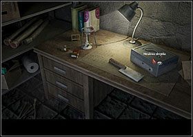 Podejdź teraz do biurka po prawej i przyjrzyj się ulokowanej na nim metalowej skrzynce (z prawej strony blatu) - Metalowa skrzynka | Rozdział 2 | Black Mirror III - Black Mirror III - poradnik do gry