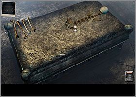 Następnie weź prawą kość miednicy (5), obróć ją (1xPPM) do prawidłowego położenia (szerszą częścią do góry) i przyczep z prawej strony w dole kręgosłupa - Układanie szkieletu | Rozdział 6 | Black Mirror III - Black Mirror III - poradnik do gry