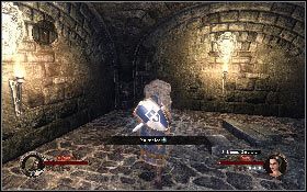 Zniszcz go kopnięciem, a w środku otwórz skrzynię #126 [1] oraz przyjrzyj się kamiennej tablicy [2] - Misja 20 - Sanktuarium (1) | Opis przejścia The First Templar - The First Templar - poradnik do gry