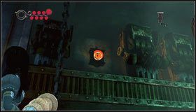 Za skrzynkami znajdujemy kolejne wspomnienie - Cranking Up & Pressing Down (1) | Rozdział 1 - Hatters Domain - Alice: Madness Returns - poradnik do gry