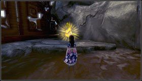 Po prawej stronie w małej komnacie znajdziemy w połowie zalaną wodą mysią dziurkę - Monastery Shelf Valley (2) | Rozdział 3 - Oriental Grove | Alice Madness Returns - Alice: Madness Returns - poradnik do gry