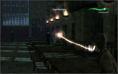 Pojedynek z nimi nie różni się zbytnio od innych, poza tym, że przeciwnicy są teraz dużo bardziej wytrzymalsi - [Problem z zabezpieczeniami] Opis przejścia - Harry Potter i Insygnia Śmierci - część 2 - poradnik do gry