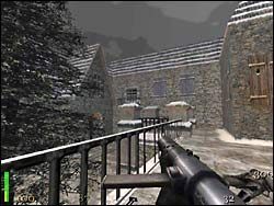 Sekret 2 - W tej lokacji znajdziemy także balkon, na którym leżą dwie apteczki - Mission 2: Part 1 | Solucja Return to Castle Wolfenstein - Return to Castle Wolfenstein - poradnik do gry