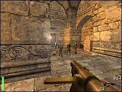 Udajemy się dalej, aż dojdziemy do wysokich schodów - Mission 2: Part 4 | Solucja Return to Castle Wolfenstein - Return to Castle Wolfenstein - poradnik do gry