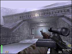 Przy pomocy snajperki zabijamy Niemca na wieży oraz pozostałych, patrolujących teren na dole - Mission 5: Part 1 | Solucja Return to Castle Wolfenstein - Return to Castle Wolfenstein - poradnik do gry