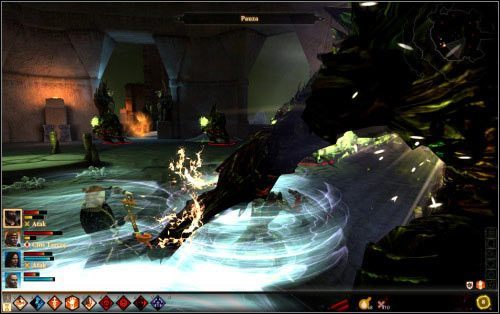 Kolejne starcie ze strażnikiem (11) niewiele różni od poprzednich - Więzienie Koryfeusza - podnóże wieży | Dragon Age II Dziedzictwo - Dragon Age II: Dziedzictwo - poradnik do gry