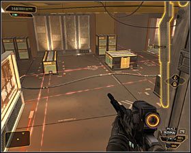 Po skorzystaniu z drabinki wejdź do szybu wentylacyjnego #1 - (8) Wariant pokojowy - Dotarcie w pobliże Rdzenia Danych | Bunt Ludzkości - Deus Ex: Bunt Ludzkości - Directors Cut - poradnik do gry