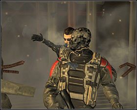 Rozejrzyj się po serwerowni za nadającą się do zniszczenia ścianą #1, której zburzenie będzie możliwe tylko z wykorzystaniem ulepszenia Przebijanie ścian - (2) Wariant agresywny - Wydostanie się z zasadzki | Deus Ex Bunt Ludzkości - Deus Ex: Bunt Ludzkości - Directors Cut - poradnik do gry