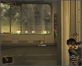 6 - (3) Wariant pokojowy - Dotarcie do klatki schodowej na tyłach studia - Deus Ex: Bunt Ludzkości - Directors Cut - poradnik do gry