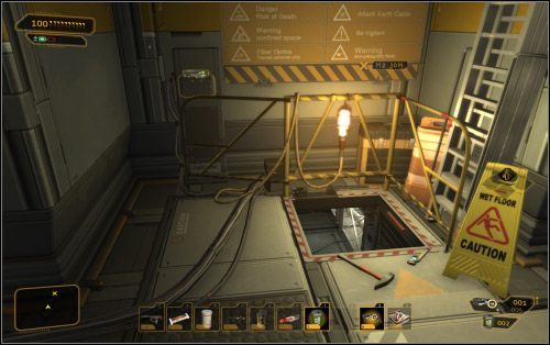 Lasery możesz też wyłączyć - (1) Wariant pokojowy - Załaduj dane biometryczne do głównego komputera więziennego - Deus Ex: Bunt Ludzkości - Directors Cut - poradnik do gry
