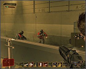 1 - (1) Wariant agresywny - Dotarcie do głównego placu | Deus Ex Bunt Ludzkości - Deus Ex: Bunt Ludzkości - Directors Cut - poradnik do gry