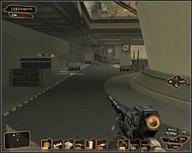 Jeżeli nie chcesz lub nie możesz korzystać z kamuflażu, to dotarcie do celu wędrówki będzie trudniejsze - (7) Wariant pokojowy- Dotarcie do kryjówki Dawida Sarifa - Wyłącz sygnał Darrowa - Deus Ex Bunt Ludzkości - poradnik akt IV - Hengsha 2, Singapur, Panchaja, zakończenia