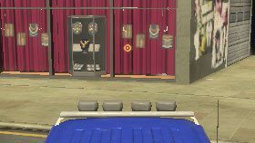 Kradzież samochodu to dziecinnie prosty i szybki zarobek - grunt to znaleźć markowy wóz i dostarczyć go do dziupli (chop shop) w nienaruszonym stanie - Zdobywanie pieniędzy - Rozpoczęcie gry - APB: Reloaded - poradnik dla początkujących