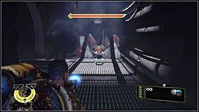 Po rozpoczęciu etapu wejdź do kanałów i idź cały czas prosto [1] - 7 - Serce Ciemności - Opis przejścia - Warhammer 40,000: Space Marine - poradnik do gry