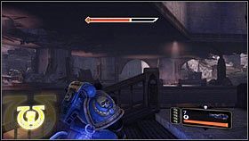 Chwilę późnie, na górnym piętrze po prawej pojawią się kolejni przeciwnicy [1] - 8 - Szepty Umarłych - Opis przejścia - Warhammer 40,000: Space Marine - poradnik do gry