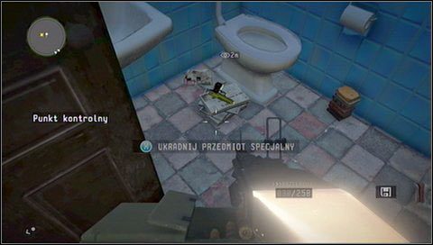Przedmiot specjalny Ben McCall #2 - w środkowej-tylnej części budynku jest kilka wysokich półek - Płonąca stodoła | Rozdział 12 | Call of Juarez The Cartel - Call of Juarez: The Cartel - poradnik do gry