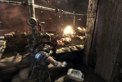 Wejdź na platformę, która wywiezie cię na otwarty teren bazy - II - Opuścić okręt | Akt 1 w Gears of War 3 - Gears of War 3 - poradnik do gry (opis przejścia, nieśmiertelniki, osiągnięcia)
