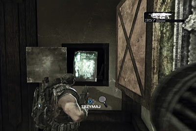 Kiedy wyeliminujesz wszystkich obrońców udaj się na szczyt schodów i wejdź do budynku - II - Zaciemnienie | Akt 5 w Gears of War 3 - Gears of War 3 - poradnik do gry (opis przejścia, nieśmiertelniki, osiągnięcia)