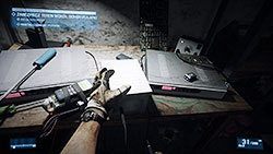Aby rozbroić bombę musisz zejść do pobliskiej piwniczki - Misja 2- Operacja Łamacz Mieczy | Kampania | Battlefield 3 - Battlefield 3 - poradnik do gry