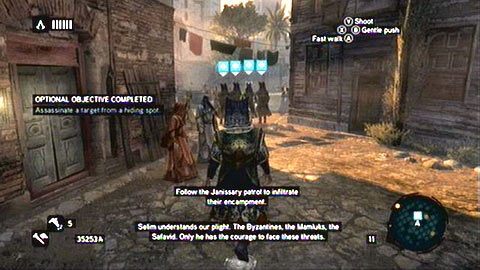 Zaraz na początku zadania wmieszaj się w grupkę żołnierzy i idź cały czas między nimi - Sekwencja 6 - Fortunes Disfavor (1,2) | Opis przejścia AC Revelations - Assassins Creed: Revelations - poradnik do gry