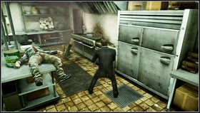 Wraz z kompanem udajemy się przez bar [1] do kuchni, w której szybko rozprawiamy się z kilkoma przeciwnikami [2] - Rozdział 1 | Opis przejścia Uncharted 3 Oszustwo Drakea - Uncharted 3: Oszustwo Drakea - poradnik do gry