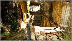 Poruszając się w głąb pomieszczenia znajdziemy dziurę w podłodze, przez którą zeskakujemy by trafić na naszą konkurencję przygotowującą się do spalenia posiadłości [1] - Rozdział 7- Nie wychodź ze światła | Opis przejścia Uncharted 3 Oszustwo Drakea - Uncharted 3: Oszustwo Drakea - poradnik do gry