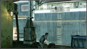 Unikając nadlatujących pocisków posyłamy kilka rakiet w kierunku holownika pełnego przeciwników [1] - Rozdział 13- Wzburzony ocean | Opis przejścia Uncharted 3 Oszustwo Drakea - Uncharted 3: Oszustwo Drakea - poradnik do gry