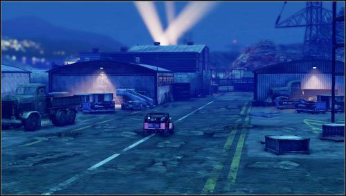 Wraz z naszą przyjaciółką podjedziemy pod lotnisko [1] - Rozdział 16- Wóz albo przewóz | Opis przejścia Uncharted 3 Oszustwo Drakea - Uncharted 3: Oszustwo Drakea - poradnik do gry