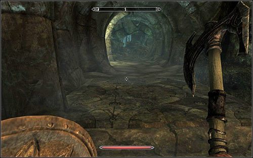 Podążaj tu jedyną możliwą ścieżką - Wyprawa do świątyni Ustengrav (1) | Róg Jurgena Wiatrowładnego | Solucja Skyrim - Skyrim - poradnik, mapy, questy