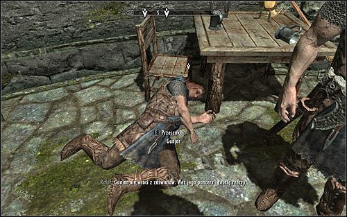 Na początek podejdź do Ralofa, tak by mógł Ci on zdjąć więzy - Przeprawa przez twierdzę w towarzystwie Ralofa | Zerwane kajdany | Skyrim - Skyrim - poradnik, mapy, questy