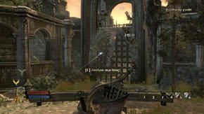 Od razu stań za kuszą na środku placu i zacznij się bronić - Dzielnice wewnętrzne (2) | Rozdział 1 | Władca Pierścieni Wojna na Północy - Władca Pierścieni: Wojna na Północy - poradnik do gry