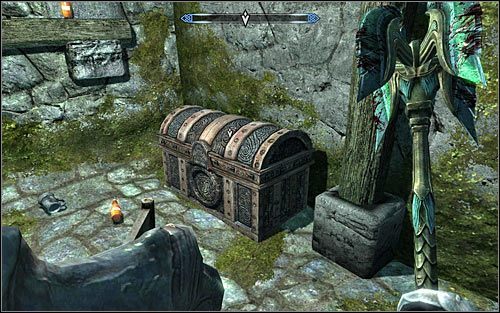 Po wygranej bitwie odszukaj jedno z wejść i przystąp do eksploracji obozowiska Srebrnej Ręki - Kradzież planów | Zadania Towarzyszy | Solucja Skyrim - Skyrim - poradnik, mapy, questy