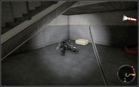 Pod schodami obok trupa, podczas opuszczania więzienia w zadaniu Labirynt diabła - Akt 4 więzienie (1) | Dowody tożsamości w Dead Island - Dead Island - poradnik do gry