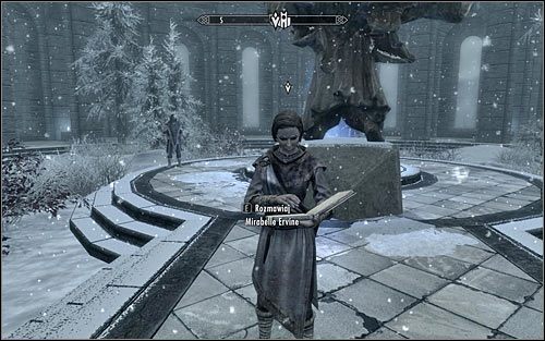 Mirabelle Ervine powinna przebywać na głównym placu Akademii w Zimowej Twierdzy (powyższy screen) - Trudne początki | Questy Akademii w Zimowej Twierdzy | Solucja Skyrim - Skyrim - poradnik, mapy, questy