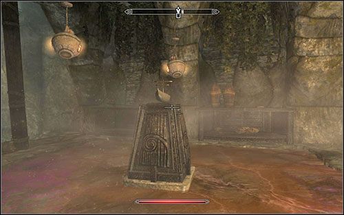 Kiedy zdobędziesz statek, wróć do głównej sali i wejdź po schodach na jej górne piętro - Bez słów | Questy Gildii Złodziei | Solucja Skyrim - Skyrim - poradnik, mapy, questy
