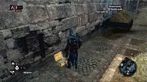 Leży przy ścianie świątyni, niedaleko wozu z sianem - Dzielnica Imperialna (14-28) | Skrzynie ze skarbami Assassins Creed Revelations - Assassins Creed: Revelations PC - kompletny poradnik do gry