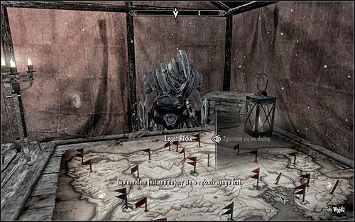 Po dotarciu do celu podróży rozejrzyj się za legat Rikke i zgłoś się do niej z pytaniem o nową misję (powyższy screen) - Ponowne zjednoczenie Skyrim (2) | Questy Legionu Cesarskiego | Solucja Skyrim - Skyrim - poradnik, mapy, questy