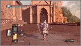 Żeby dostać się do The Dukes Archives przenosimy się do ogniska Anor Londo (korzystając z opcji Warp) i wychodzimy na górę - The Dukes Archives (1) | Opis przejścia Dark Souls - Dark Souls - poradnik do gry